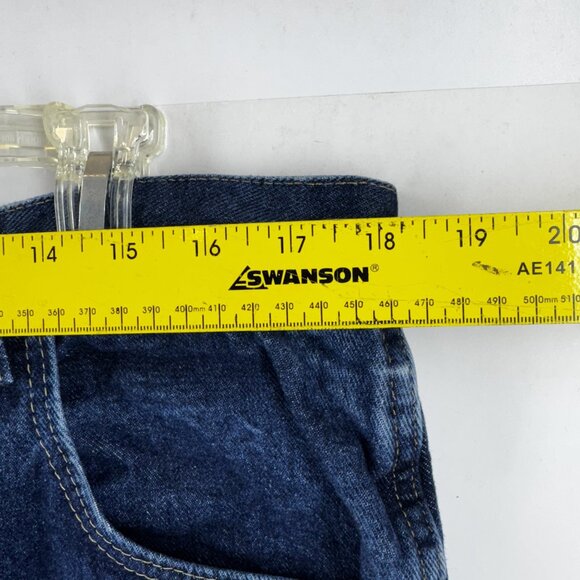 Wrangler Rugged Wear Relaxed Fit Blue Denim Jeans Tag Size 38x32 - Picture 7 of 11